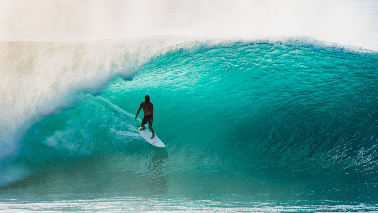 Riding the Waves The 10 Best Surf Spots in Mentawai